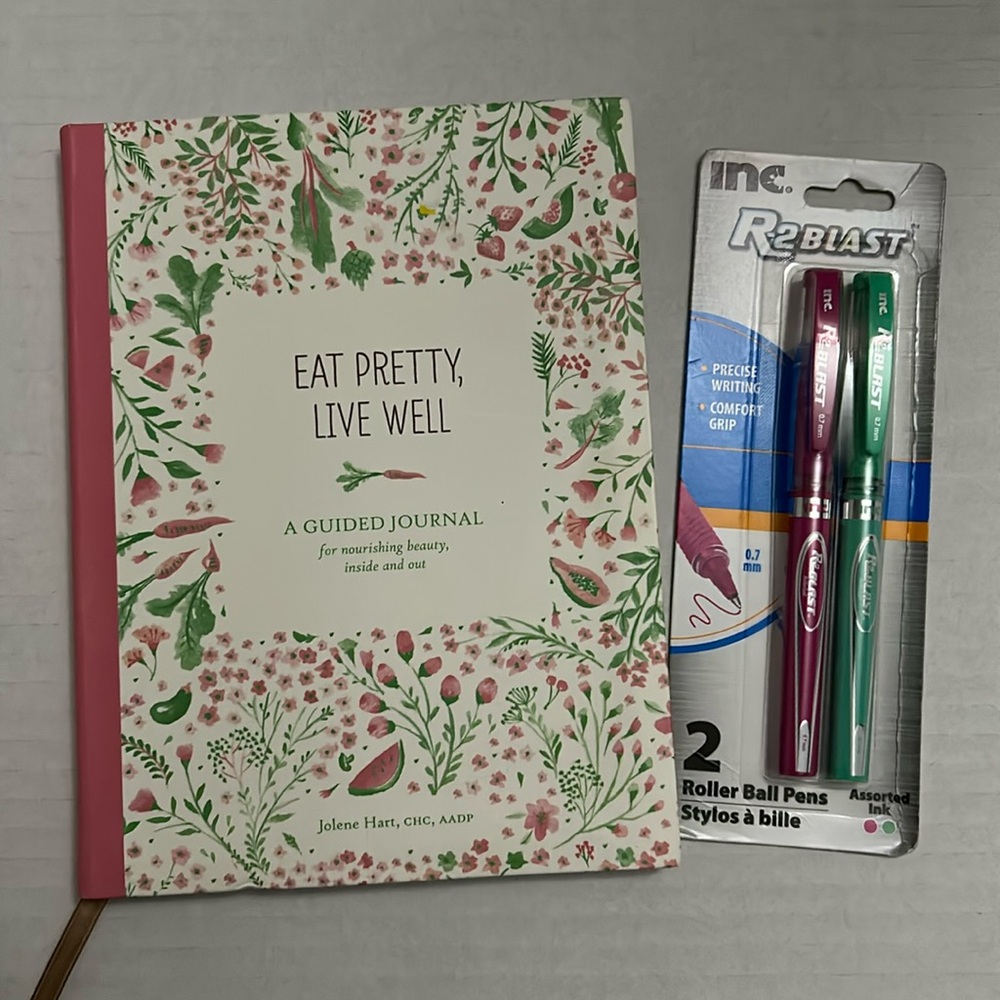 🆕 Gift Set: A Guided Journal & (2) Pack Of Pens